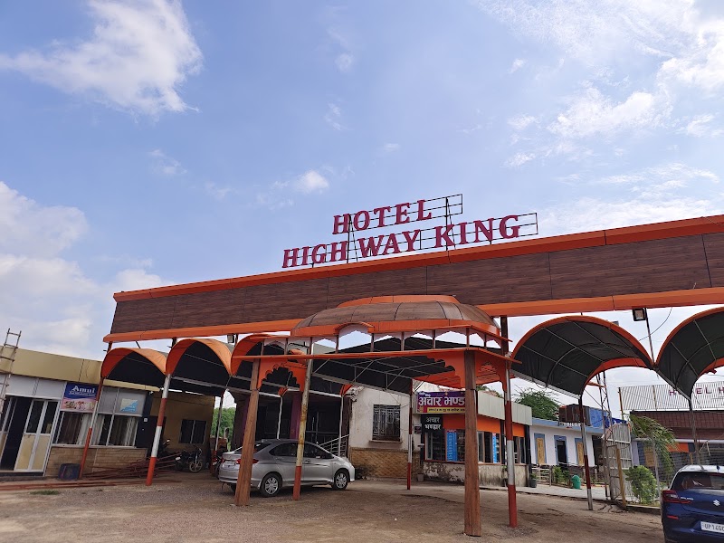 Hotel Highway King Agra Road Kandoli - Hotel Highway King Agra Road Kandoli, N.H.21 Kandoli, Dausa, Rajasthan 303501, India