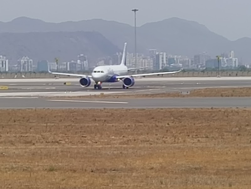 Navi Mumbai Airport Runway View Point - Navi Mumbai Airport Runway View Point X3QR+2RW, Arpt N Rd, Chinchpada, Ulwe, Vadghar, Maharashtra 410206, India