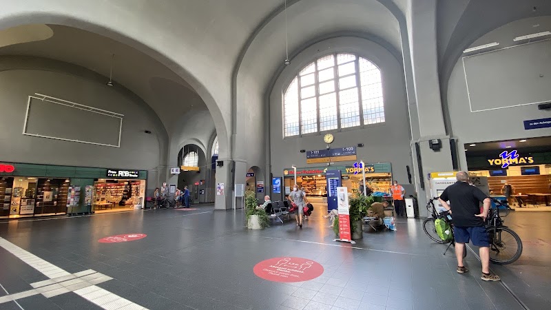 Koblenz Hbf - Koblenz Hbf, Bahnhofpl. 2, 56068 Koblenz, Germany