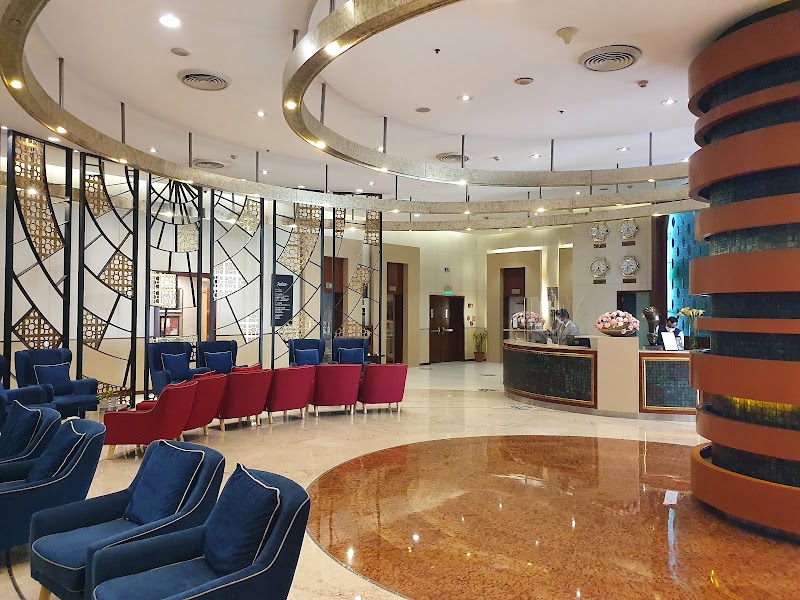 Radisson Hotel Gurugram Sohna Road City Center - Radisson Hotel Gurugram Sohna Road City Center Main, Badshahpur Sohna Rd, Block S, Sector 49, Gurugram, Haryana 122018, India
