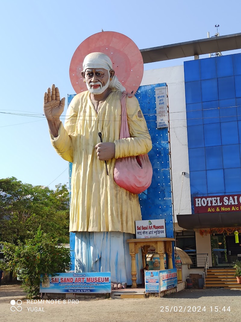 Shri Sai Baba Samadhi Mandir - Shri Sai Baba Samadhi Mandir Sai Nagar, Shirdi, Maharashtra 423109, India