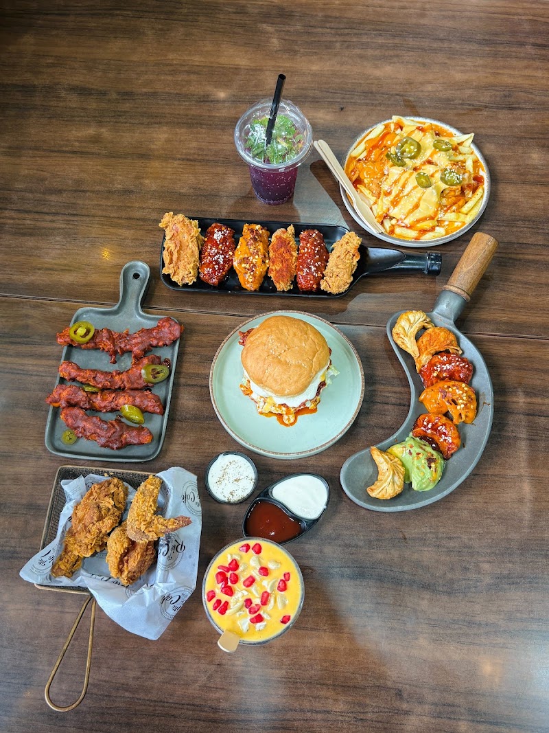 THE RIO CAFE - KUSHALNAGAR - THE RIO CAFE - KUSHALNAGAR BM Rd, Kushalnagar, Karnataka 571234, India