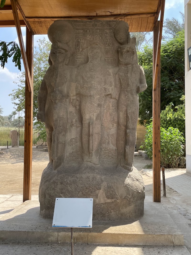 Ruins of Memphis - Ruins of Memphis, R7X4+P86, Mit Rahinah, Badrshein, Giza Governorate 3364932, Egypt