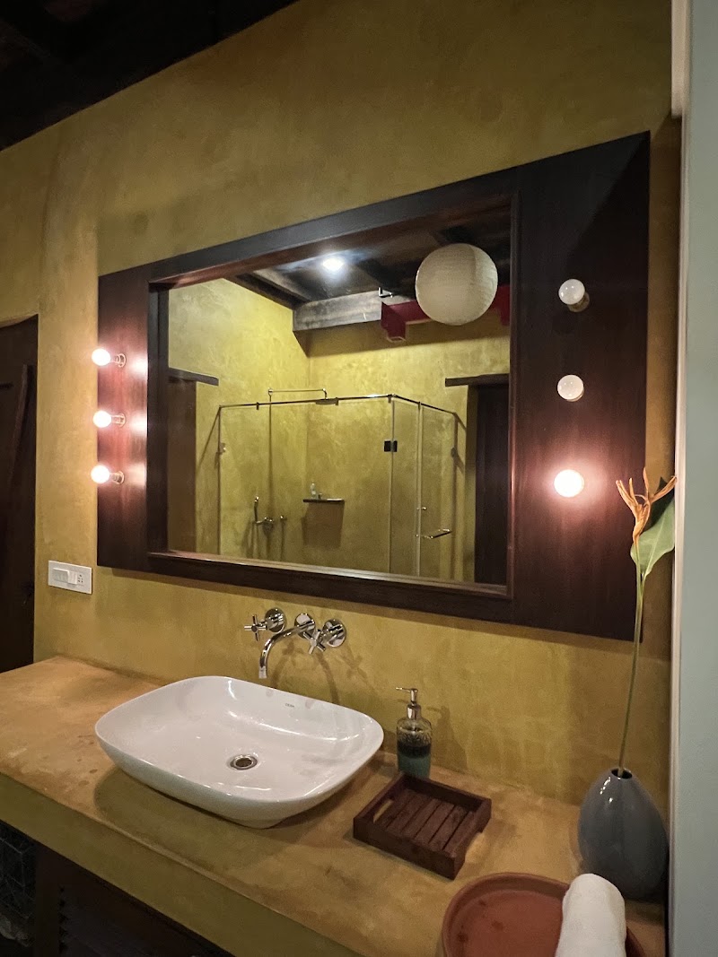 GreyGrassStays - Casa Caisua - GreyGrassStays - Casa Caisua H.No. 1644, Devul Waddo, Chiwar, Ozran Beach Rd, Anjuna, Goa 403509, India