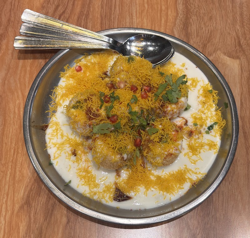 Saravanaa Bhavan BurJuman - Saravanaa Bhavan BurJuman Food Pavilion,Level S3 - BurJuman, Mall - شارع خالد بن الوليد - المنخول - دبي - United Arab Emirates
