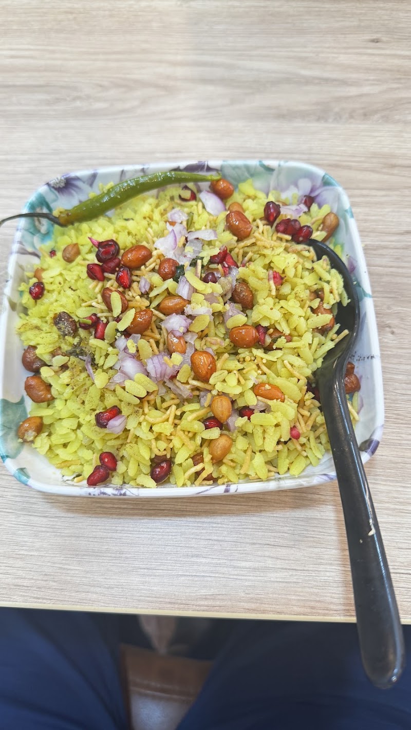 The Lunch Box - The Lunch Box Paneer chauraha, Colnel Ganj, colonelganj, Prayagraj, Uttar Pradesh 211002, India