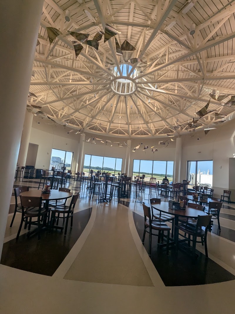 Fayetteville Regional Airport (FAY) - Fayetteville Regional Airport (FAY), 400 Airport Rd, Fayetteville, NC 28306, USA