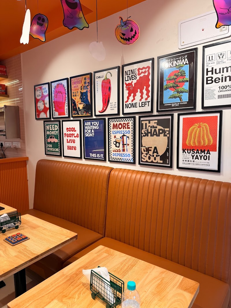BROWN BOY CAFE - BROWN BOY CAFE G-02, Smart avenue, G-02, Residency Rd, Shanthala Nagar, Ashok Nagar, Bengaluru, Karnataka 560025, India