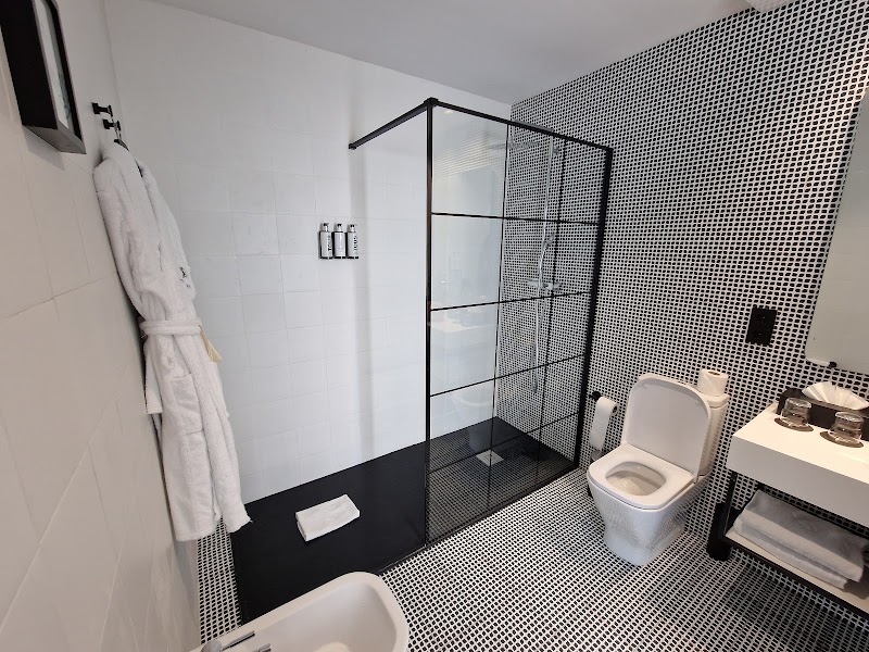Hotel Cetina Sevilla - Hotel Cetina Sevilla C. Puente y Pellón, 22, Casco Antiguo, 41004 Sevilla, Spain