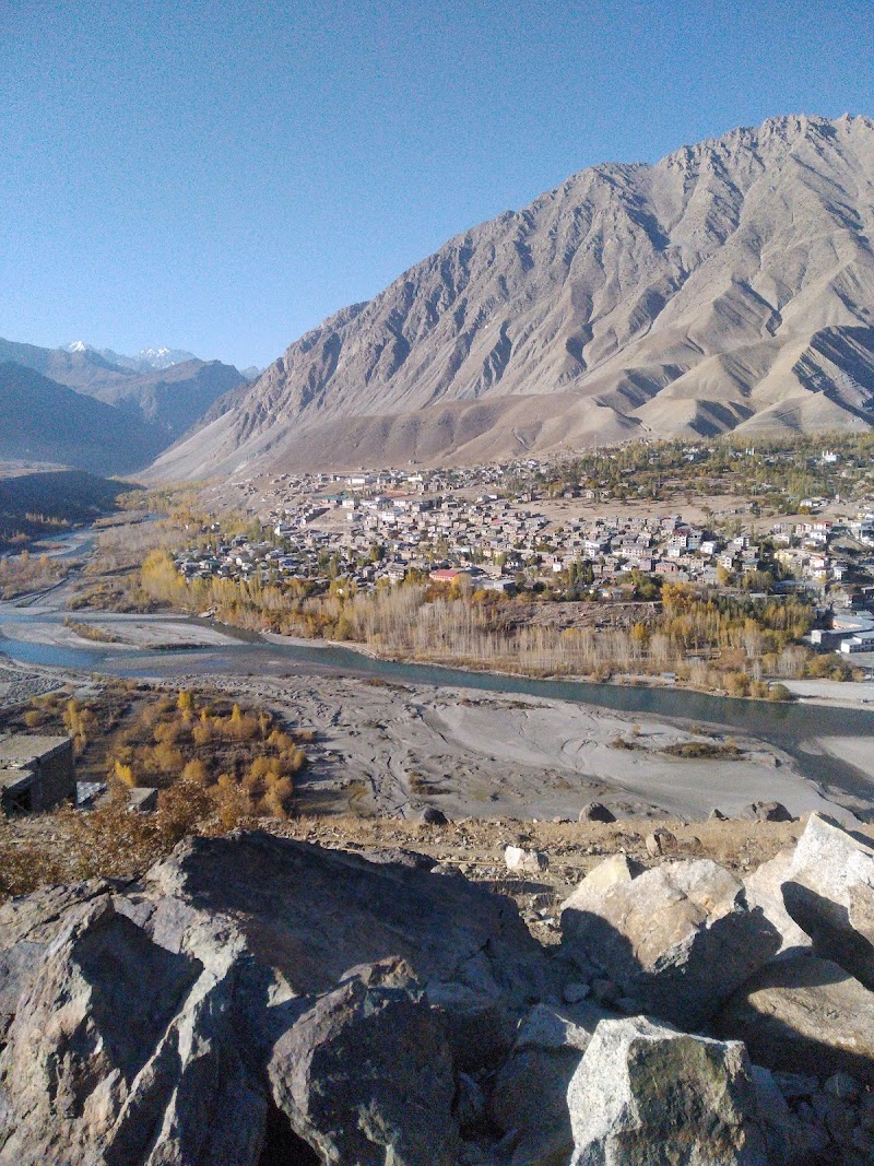 Zakiri Decomentation Center - Zakiri Decomentation Center, opposite Taxi Stand, Baroo, Kargil, 194103