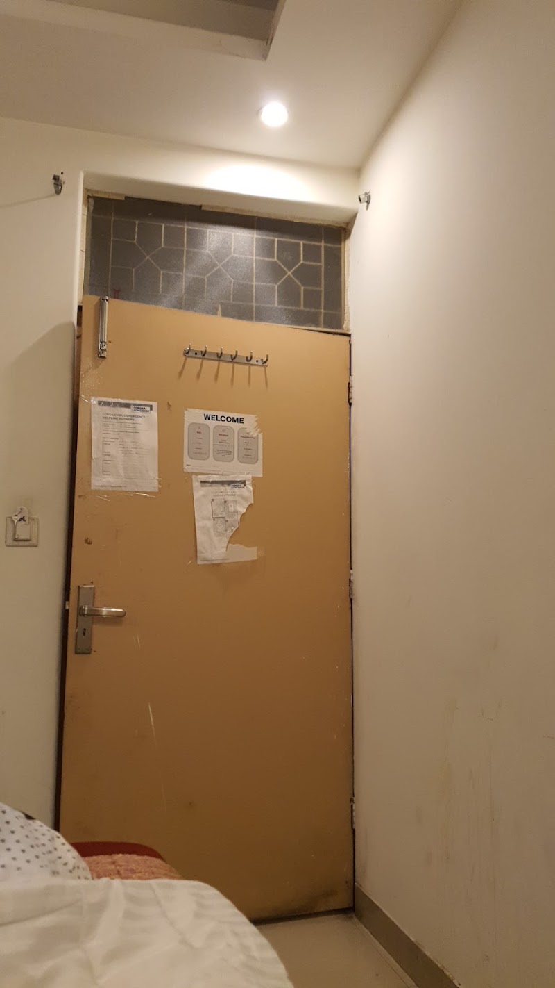 Hotel Happy Stay - Hotel Happy Stay K-3, Main, Vasant Kunj Rd, near IGI Road, Mahipalpur Extension, Mahipalpur, New Delhi, Delhi 110037, India