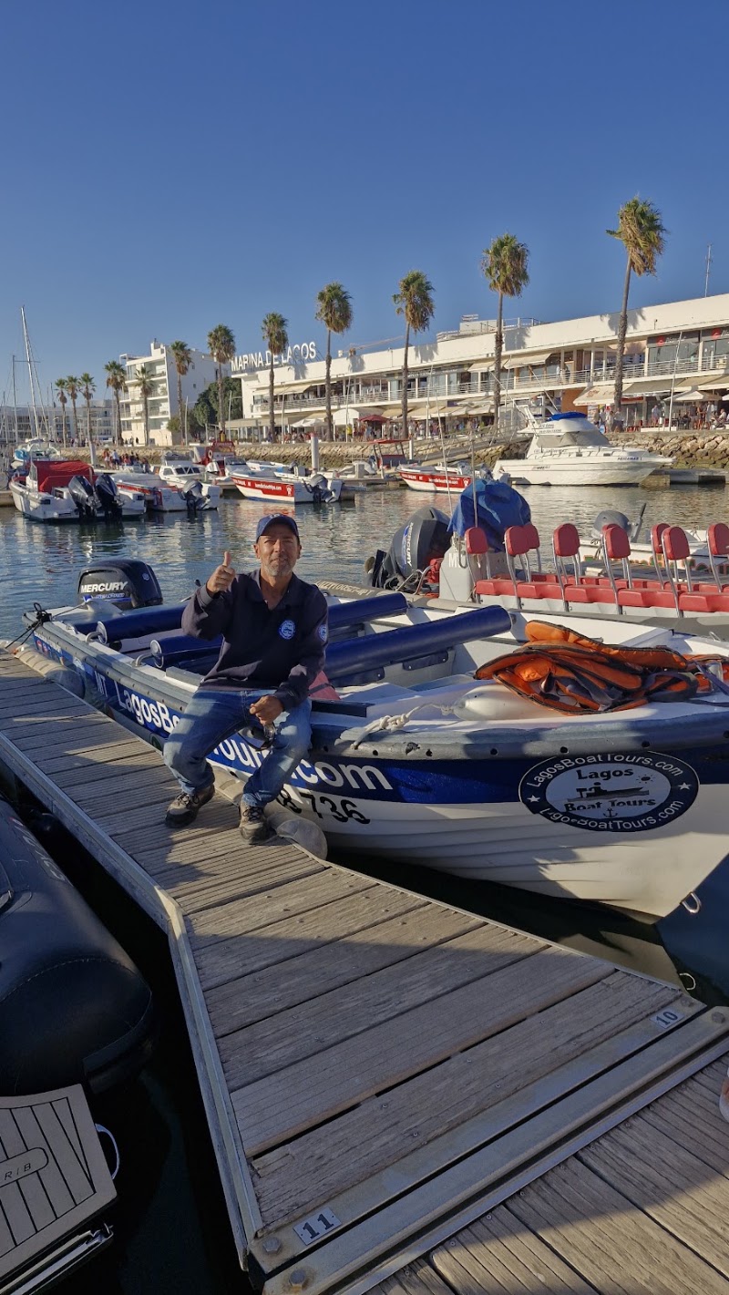 Lagos Boat Tours - Lagos Boat Tours, Marina de Lagos Gate ABCD, Passeio dos Descobrimentos 10, 8600-315 Lagos, Portugal