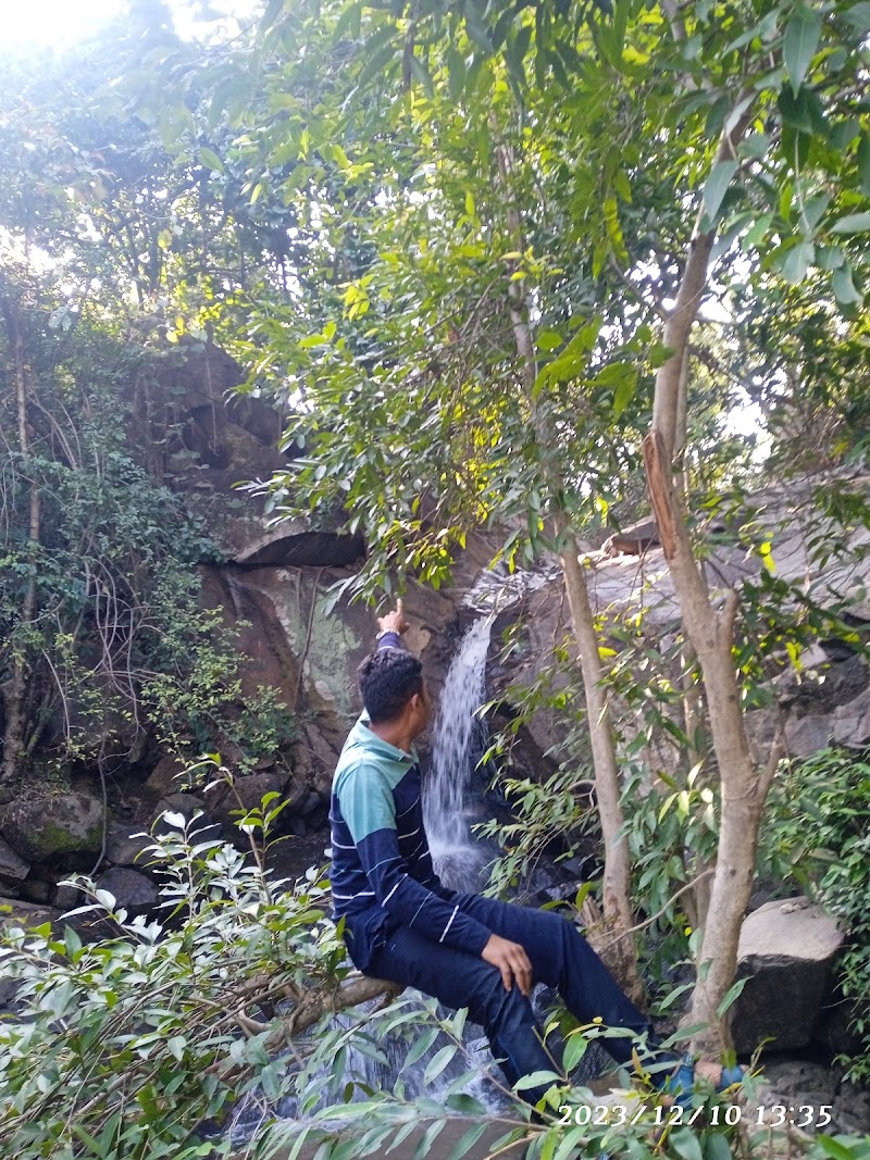 Ramgarh Valley Fall - Ramgarh Valley Fall, HG8J+6CX, Ganrke, Jharkhand 825101, India