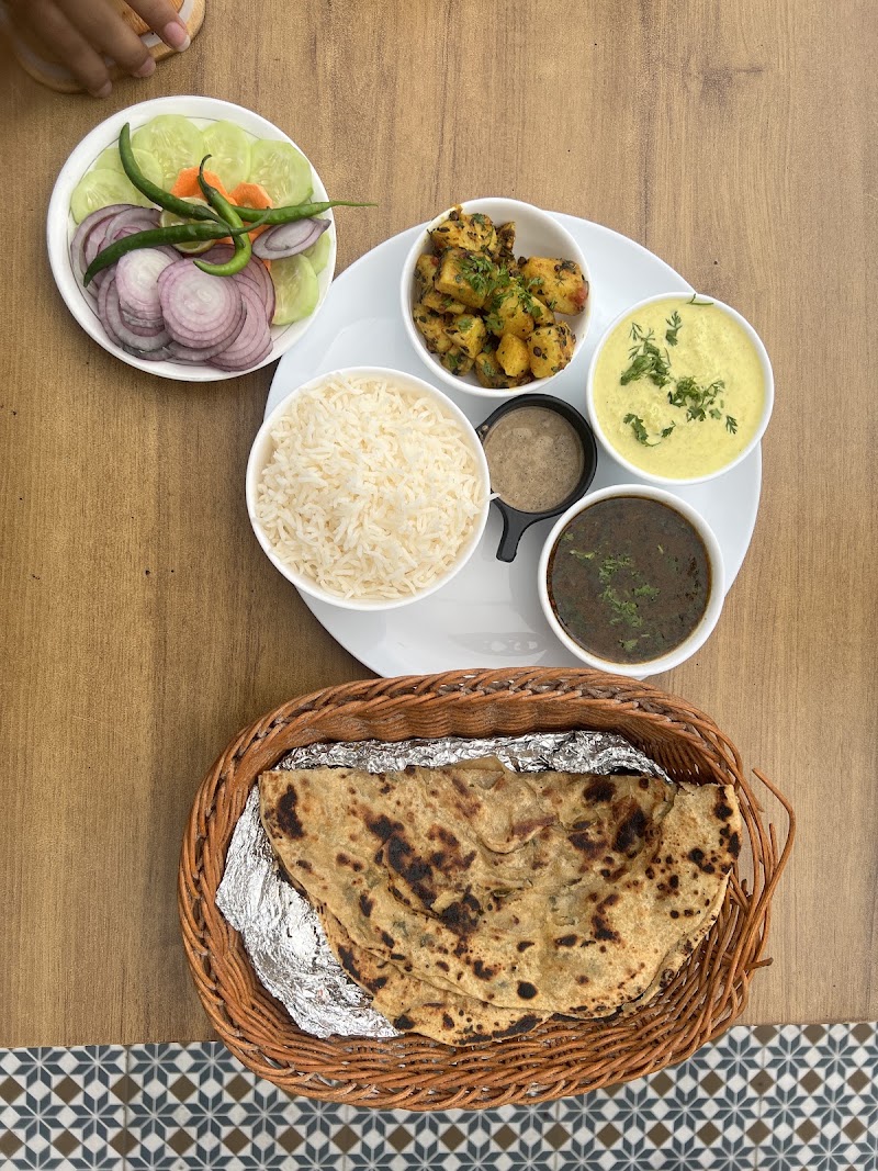 The Kumaon Kettle Cafe and Restaurant - The Kumaon Kettle Cafe and Restaurant, Kumaon Kettle, Bhowali - Gorkhakhal Rd, near Graphic Era, Ghorakhal, Sukha, Uttarakhand 263132, India
