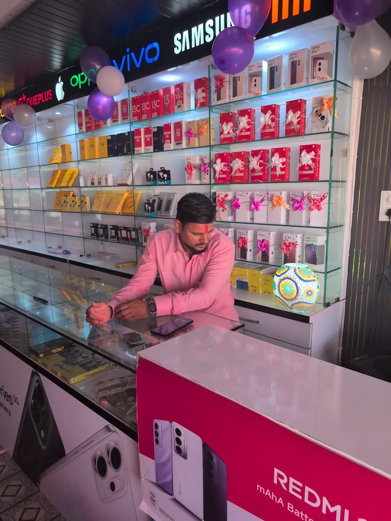 Ap Digital Hub - Ap Digital Hub, V884+6FC Bazar, chauk Tarkela Marg, Kotra, Kurmapali, Chhattisgarh 496001, India