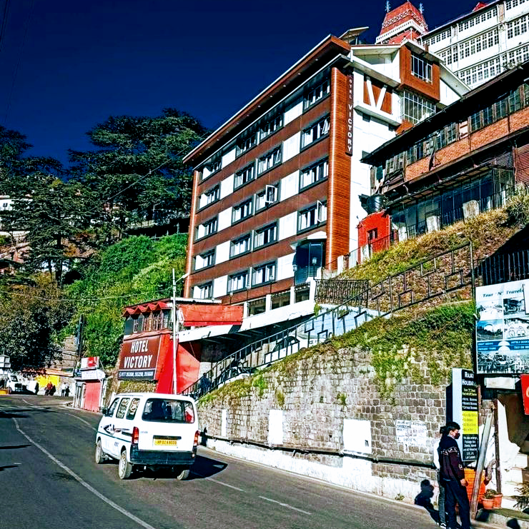 Hotel Victory near Mall Road