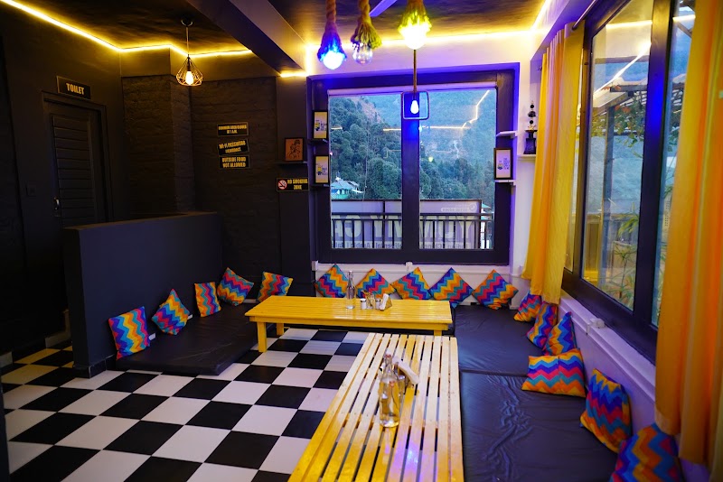 Friends by Alizeh - Friends by Alizeh Temple, Bhagsunag Rd, opp. Krishna General Store, near Rakoos Palace, Bhagsu Nag, McLeod Ganj, Dharamshala, Himachal Pradesh 176216, India
