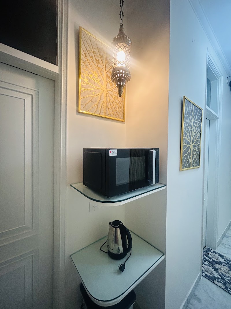 Cozy Nook by Gazal - Cozy Nook by Gazal, Second floor, I-74, Block I, Lajpat Nagar II, Lajpat Nagar, New Delhi, Delhi 110024, India