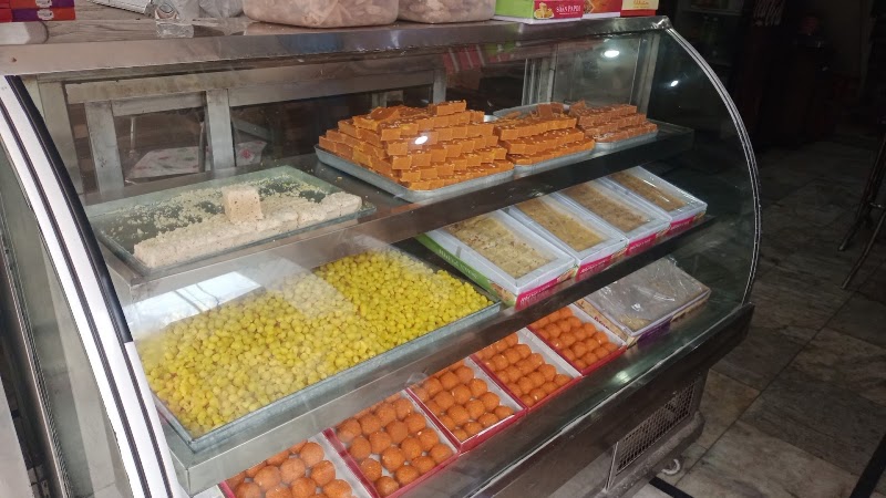 Khanna Sweet Shop - Khanna Sweet Shop, G5XC+R78, Khilchian, Punjab 143111, India