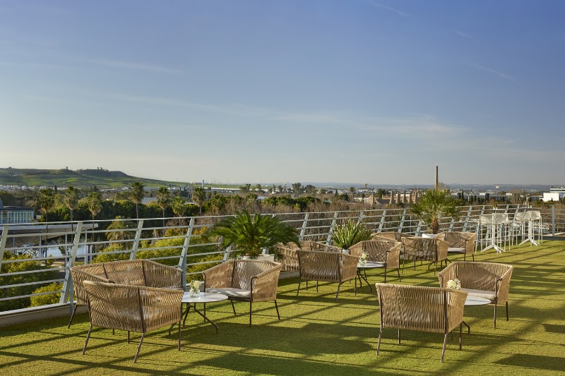 Hotel NH Sevilla Plaza de Armas - Hotel NH Sevilla Plaza de Armas C. Marqués de Paradas, 13, Casco Antiguo, 41001 Sevilla, Spain