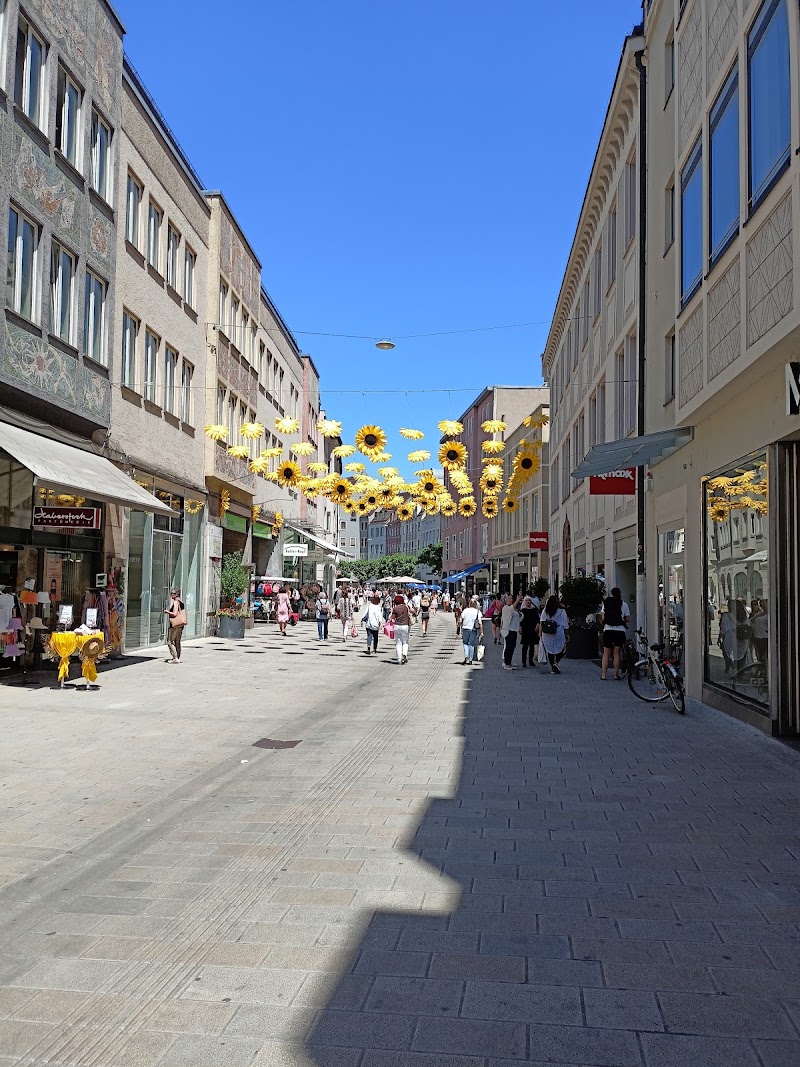 Mango - Mango, Annastraße 21-23, 86150 Augsburg, Germany