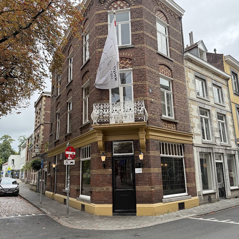 Café Sjiek - Café Sjiek Sint Pieterstraat 13, 6211 JM Maastricht, Netherlands