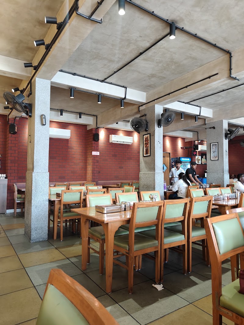 Shree Khodiyar Kathiyawadi Dhaba - Shree Khodiyar Kathiyawadi Dhaba, NH 48, Thala, Chikhli, Gujarat 396521, India