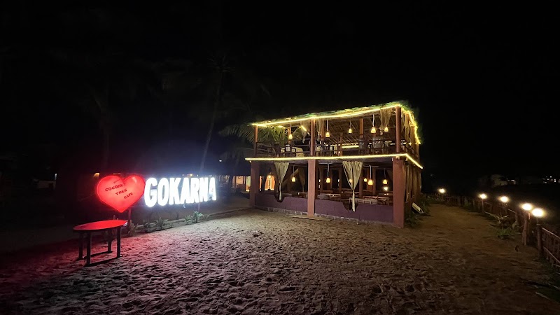 Coconut tree cafe - Coconut tree cafe Rudrapada Temple Rd, Gokarna, Bhavikodla, Karnataka 581326, India