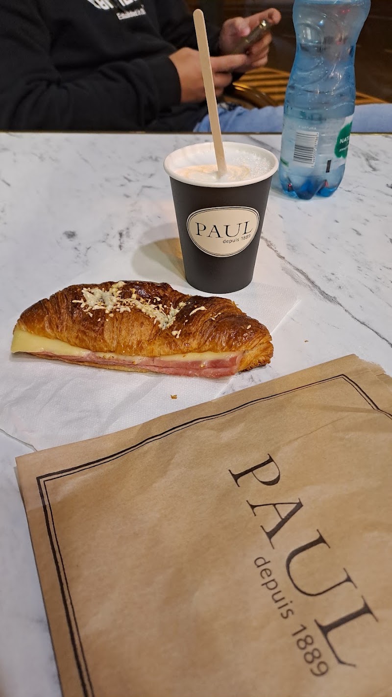 Paul - Paul, 61071, Aviatická, 160 00 Praha 6, Czechia