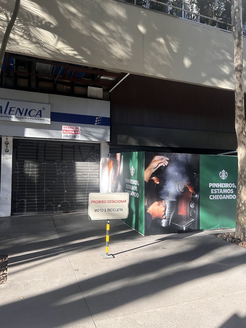 Starbucks - Starbucks, Ed. Regents Park - Av. Brig. Faria Lima, 1931 - Jardim Paulistano, São Paulo - SP, 01451-001, Brazil