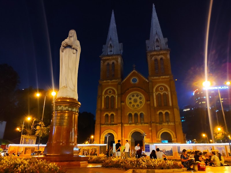 Notre Dame Cathedral of Saigon - Notre Dame Cathedral of Saigon, 01 Công trường Công xã Paris, Quận 1, Hồ Chí Minh 70000, Vietnam