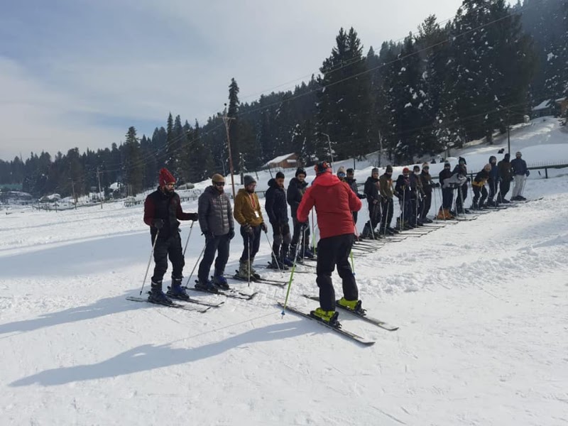 Ski & Snow Cliff Top Club Holiday Resort at Auli, Uttarakhand - Ski & Snow Cliff Top Club Holiday Resort at Auli, Uttarakhand The Cliff Top Club, Auli, Auli Laga Joshimath, Auli Laga Salude, Uttarakhand 246443, India