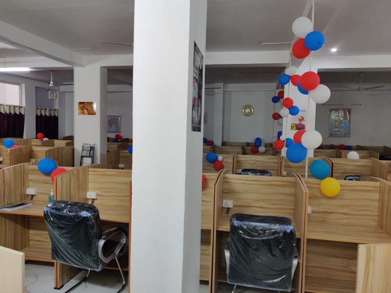THE TARGET Library - THE TARGET Library Basement C-120, Near, Huda Market Rd, Kendriya Vihar, Sector 56, Gurugram, Haryana 122011, India