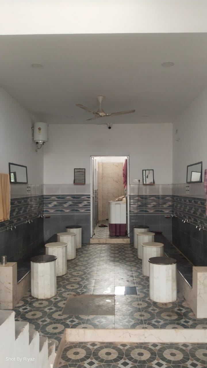 Masjid faizan-e-ishq-e rasool - Masjid faizan-e-ishq-e rasool Lig 904 sejbahar housing board colony Old dhamtari road sejbahar, colony, Raipur, Doma-1, Chhattisgarh 493661, India