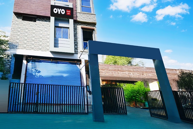 Hotel O SDF Hotel Shree Deep - Hotel O SDF Hotel Shree Deep 81, Ramji ki Gali, Kharakua Colony, Ujjain, Madhya Pradesh 456006, India