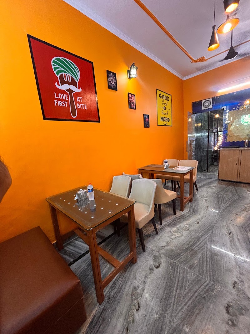 The Hungry Charger - The Hungry Charger near shreya jagruti jewellers, Ambiwala, Gurudwara, Chakdalanwala, Danda Dharampur, Dharampur, Danda, Dehradun, Uttarakhand 248014, India