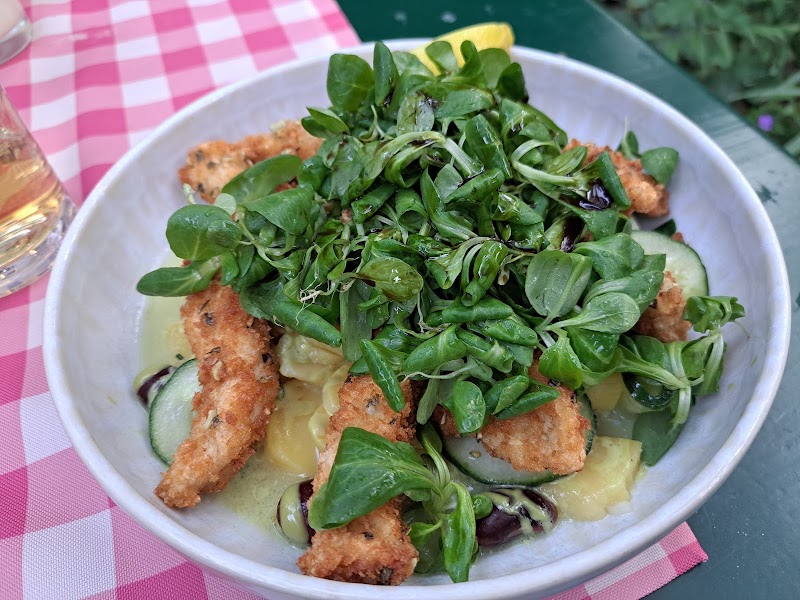 Zahel Weingut & Heuriger - Zahel Weingut & Heuriger, Maurer Hauptpl. 9, 1230 Wien, Austria