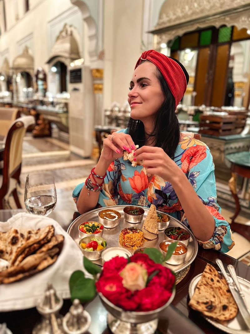 Swapna Mahal ( The Raj Palace ) - Swapna Mahal ( The Raj Palace ) The Raj Palace (A Unit of GKV HOTELS PVT. LTD.) Jorawer Singh Gate, Amer Rd, Chokdi Gangapol, Jaipur, Jaipur Nagar Nigam Area, Rajasthan 302001, India
