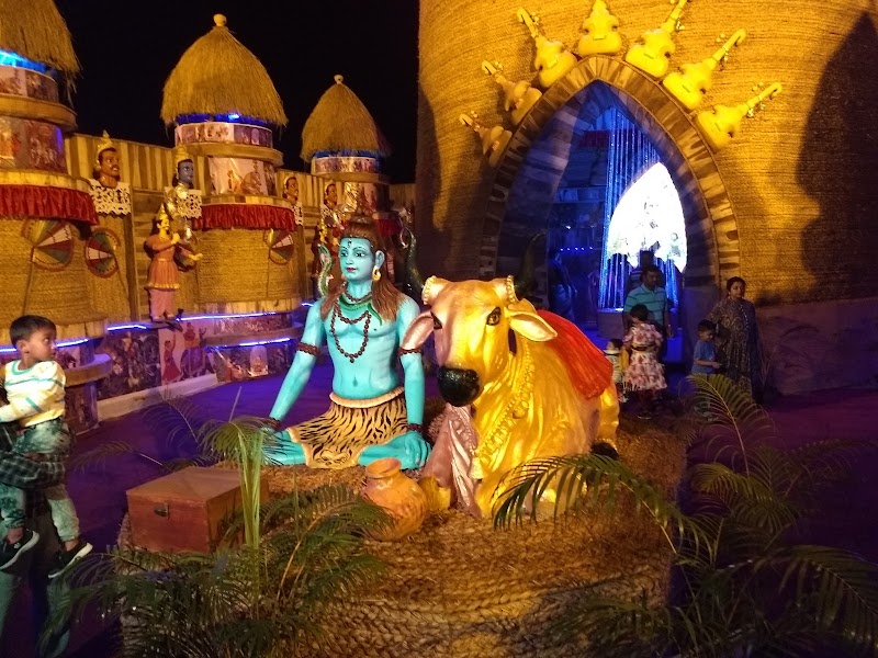 Taltala Durga Puja Pandal - Taltala Durga Puja Pandal, G937+6V3, Unnamed Road, Jodhpur Park, Kolkata, West Bengal 700045, India
