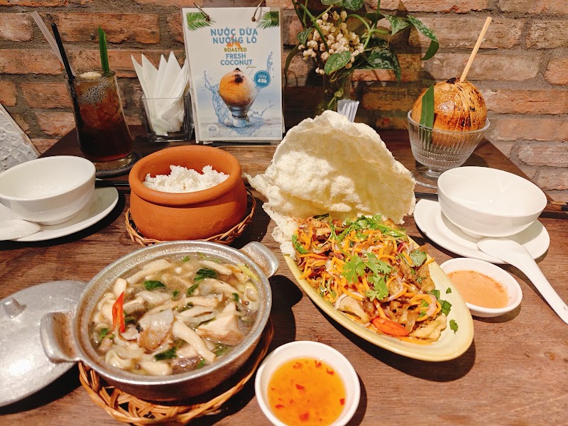 Rau Ơi Quán Chay (Vegetarian) – Lê Thị Hồng Gấm - Rau Ơi Quán Chay (Vegetarian) – Lê Thị Hồng Gấm 55/15 Lê Thị Hồng Gấm, Phường Nguyễn Thái Bình, Quận 1, Thành phố Hồ Chí Minh 700000, Vietnam