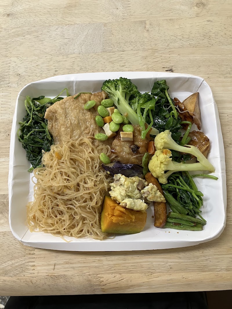 長壽素食 - 長壽素食 No. 364號, Ren'ai 3rd St, Hexu Village, Lingya District, Kaohsiung City, Taiwan 802