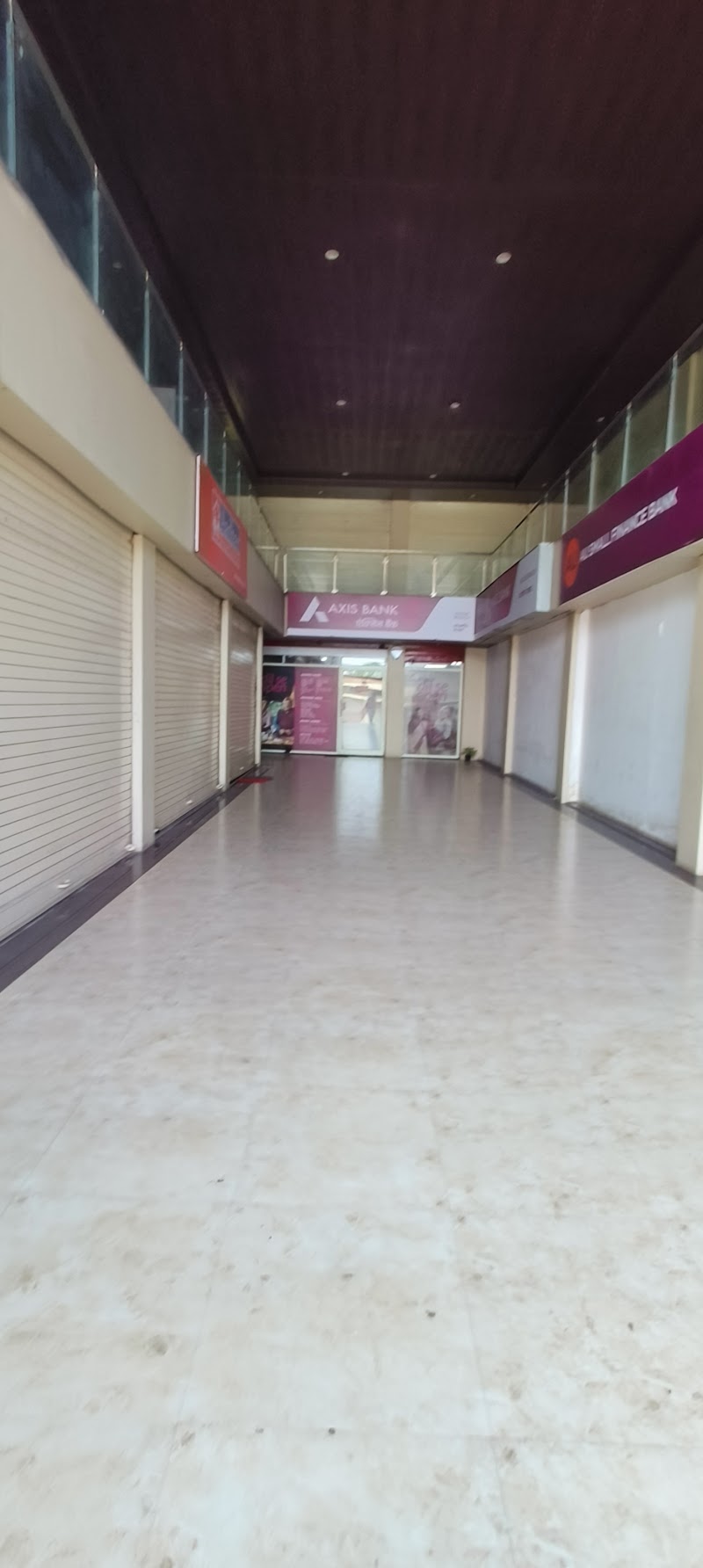 AU Small Finance Bank - AU Small Finance Bank, No 9 to 11, Gr Floor, Krishna Plaza, Link Rd, near Tulsi Bhawan, Janjgir, Champa, Chhattisgarh 495668, India