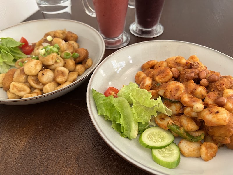 裡裡日 無肉麵疙瘩專門店素食 | Daylily miàngēda - 裡裡日 無肉麵疙瘩專門店素食 | Daylily miàngēda No. 255-1號, Zhongzheng Rd, Nanfu Village, Liuqiu Township, Pingtung County, Taiwan 929