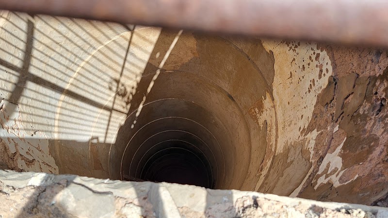 Ladia Well - Ladia Well, 342W+P8G Ladiya well, Mandawa, Rajasthan 333704, India