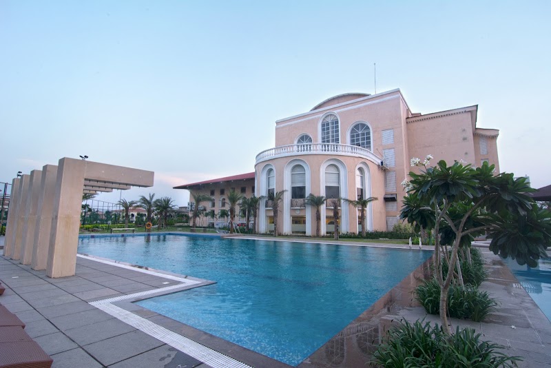Club Paraiso - Club Paraiso Maruti Lifestyle, Gudhyari Rd, Near Amul Parlour, Parmanand Nagar, Kota, Raipur, Chhattisgarh 492099, India