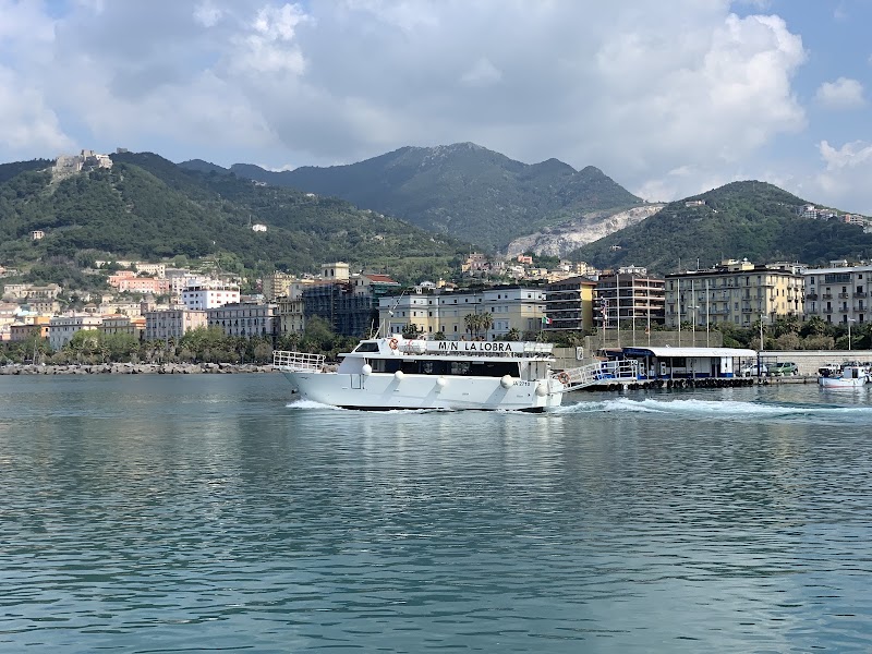 Ferries Amalfi - Positano - Ferries Amalfi - Positano, PIAZZA DELLA CONCORDIA (MOLO MASUCCIO), 84122 Salerno SA, Italy