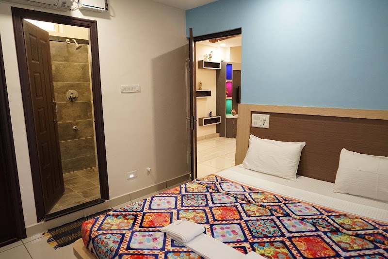 Sri Murugan Residency - Sri Murugan Residency No.6, Aringar Anna Salai, Green Cir, Thiruveeka Nagar, Thottapalayam, Vellore, Tamil Nadu 632004, India