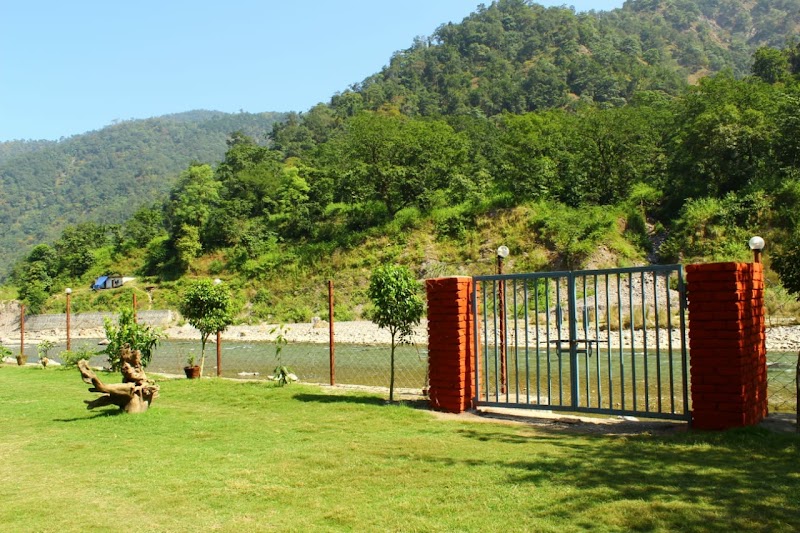 Riverside Camping in Rishikesh - Riverside Camping in Rishikesh, Dhalwala, Rishikesh, Uttarakhand 249137, India