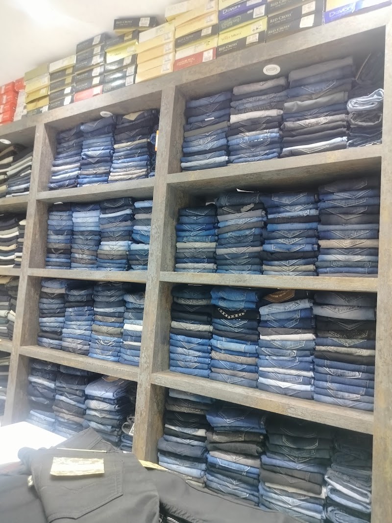 Status The Man Store - Status The Man Store, shop no 8, Mahadev Ghat Rd, Ashwani Nagar, Changurabhata, Raipur, Chhattisgarh 492001, India