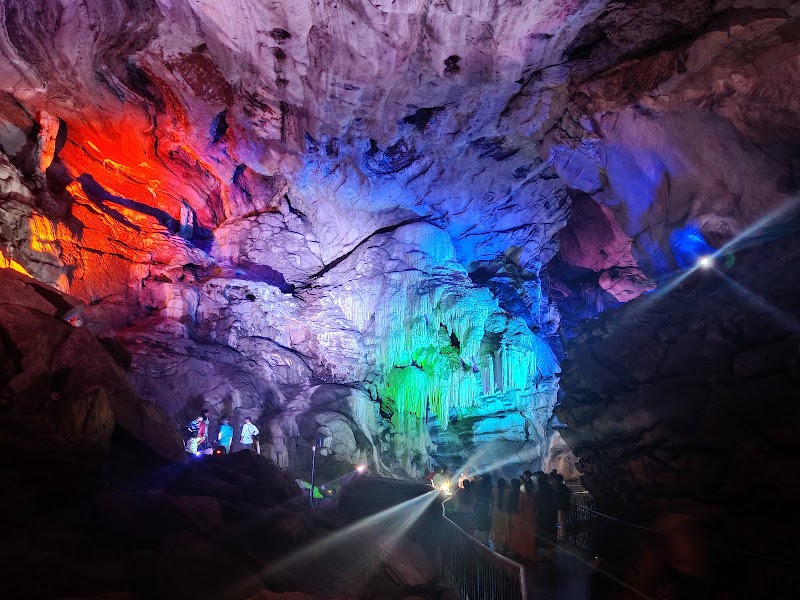Borra Caves - Borra Caves, Alluri Sitharama Raju, Borra, Andhra Pradesh 535145, India